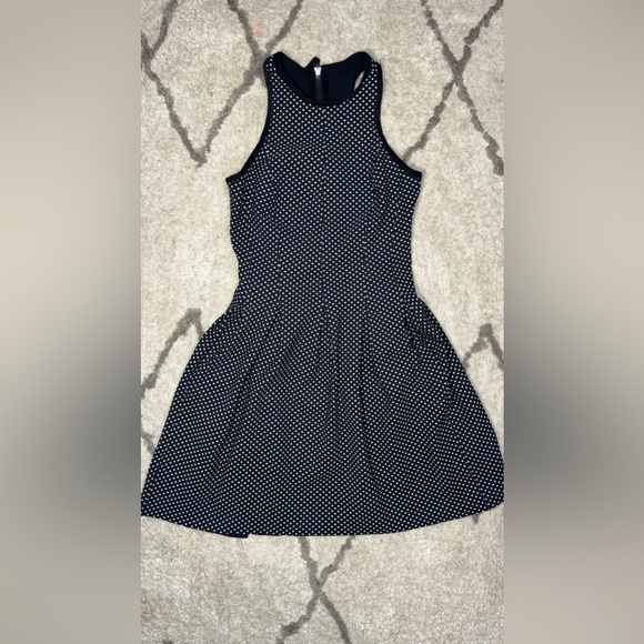 RARE Lululemon Here To There Dress - Biggy Dot- Navy Blue Polka Dot- Size Small - Picture 3 of 11